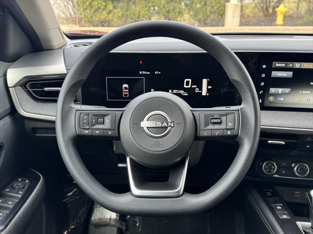 new 2025 Nissan Kicks car, priced at $26,813