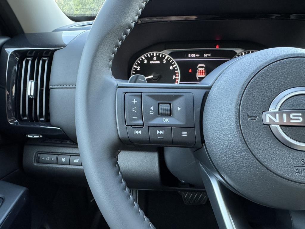 new 2025 Nissan Pathfinder car, priced at $35,793