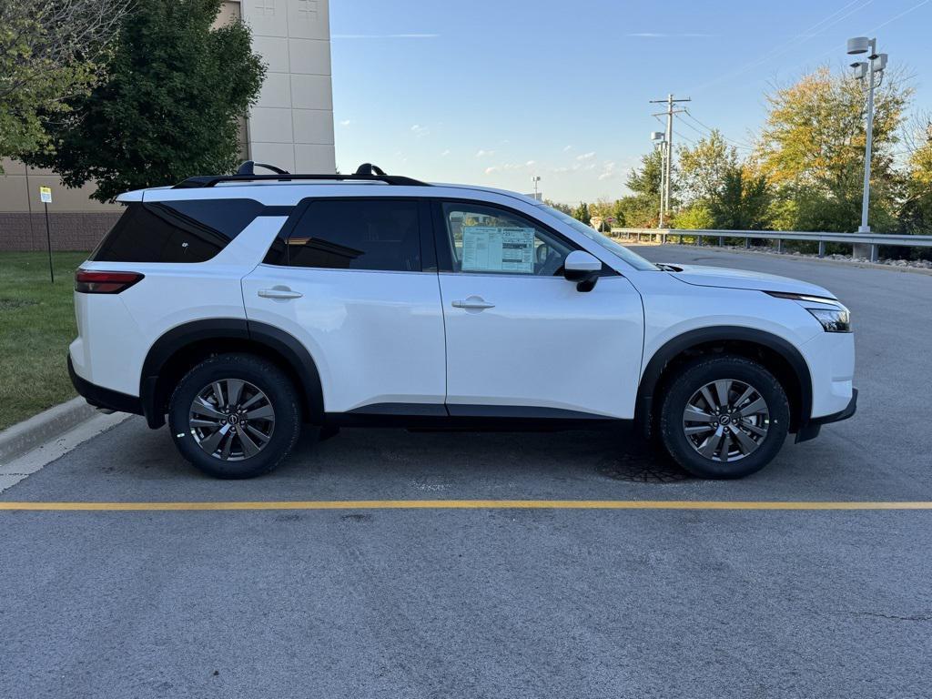 new 2025 Nissan Pathfinder car, priced at $35,793