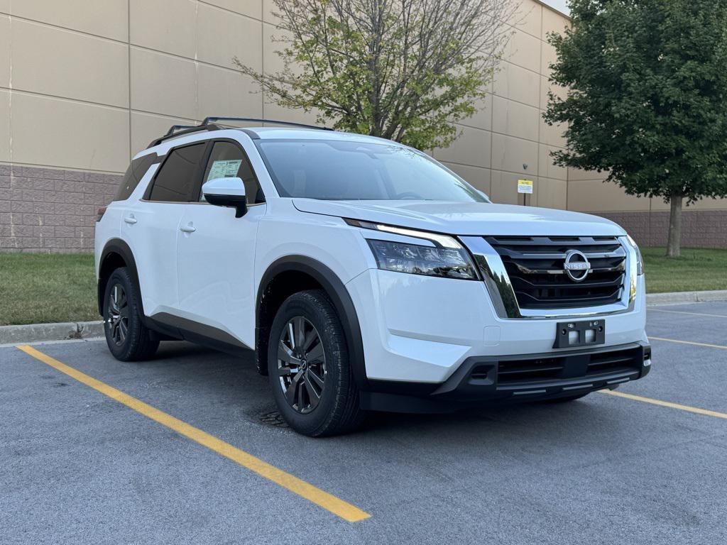 new 2025 Nissan Pathfinder car, priced at $35,793