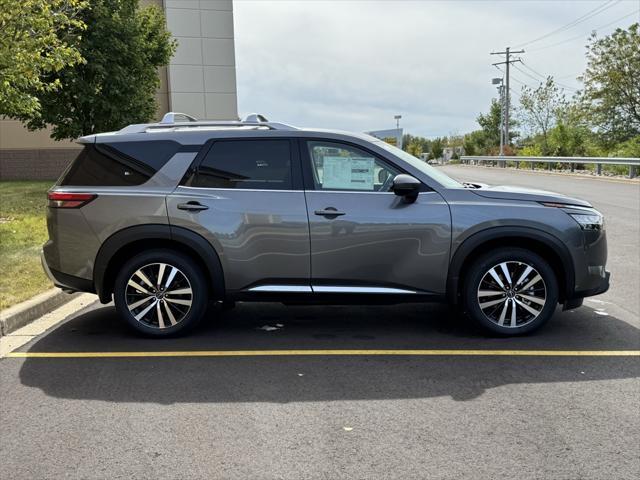 new 2024 Nissan Pathfinder car, priced at $45,481