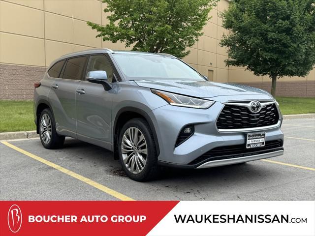 used 2021 Toyota Highlander car, priced at $37,997
