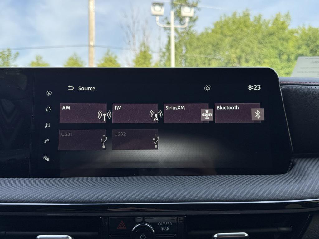 new 2025 Nissan Kicks car, priced at $30,571