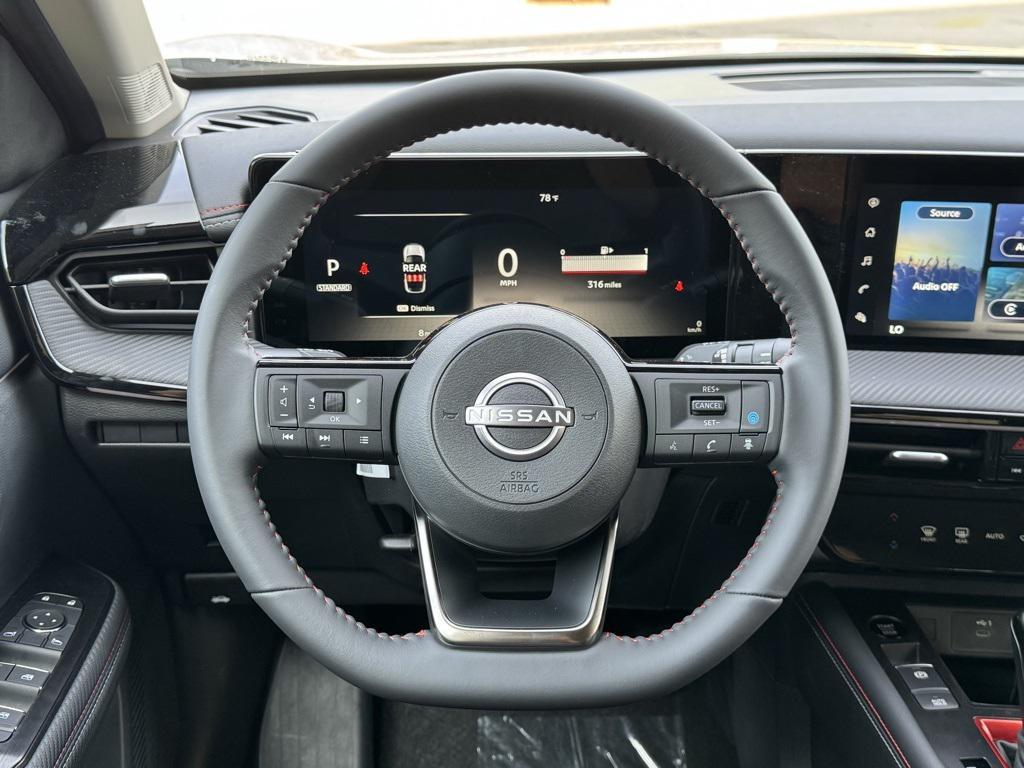 new 2025 Nissan Kicks car, priced at $30,571