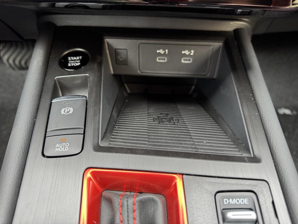 new 2025 Nissan Kicks car, priced at $25,982