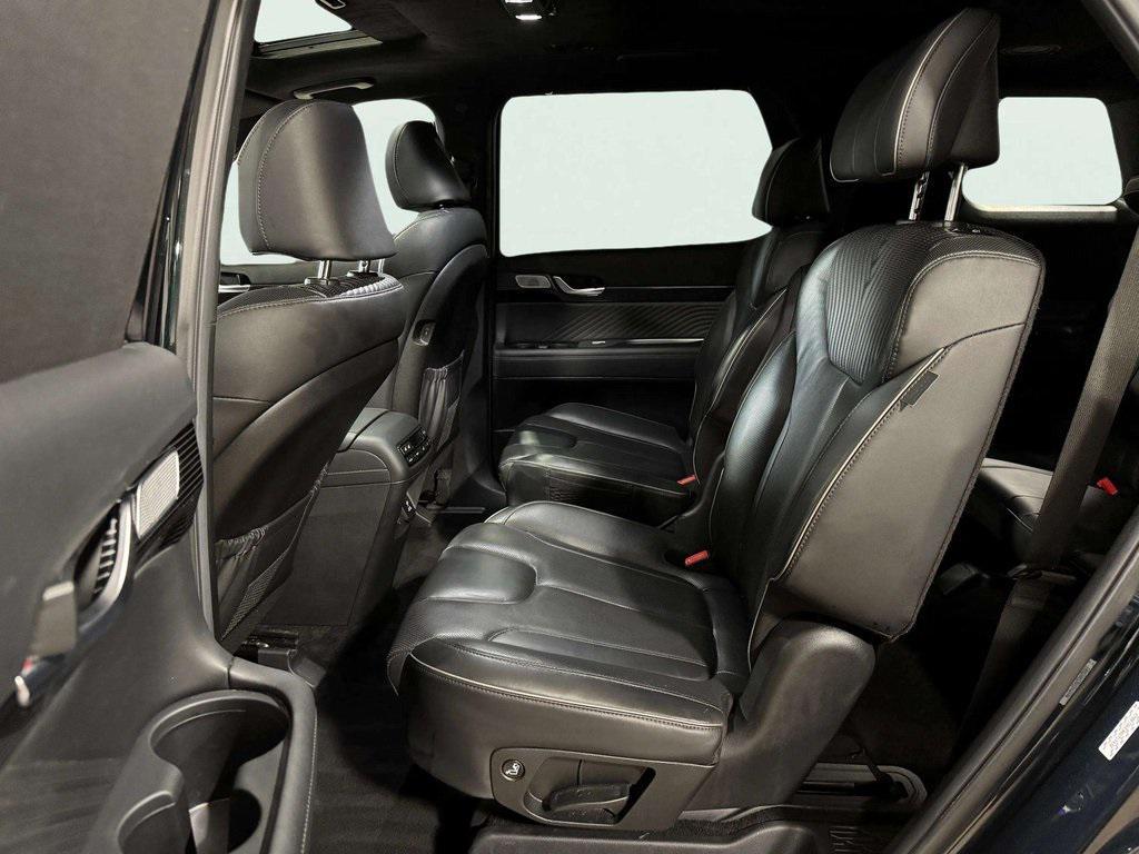 used 2024 Hyundai Palisade car, priced at $42,955