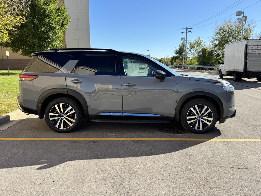new 2025 Nissan Pathfinder car, priced at $47,410