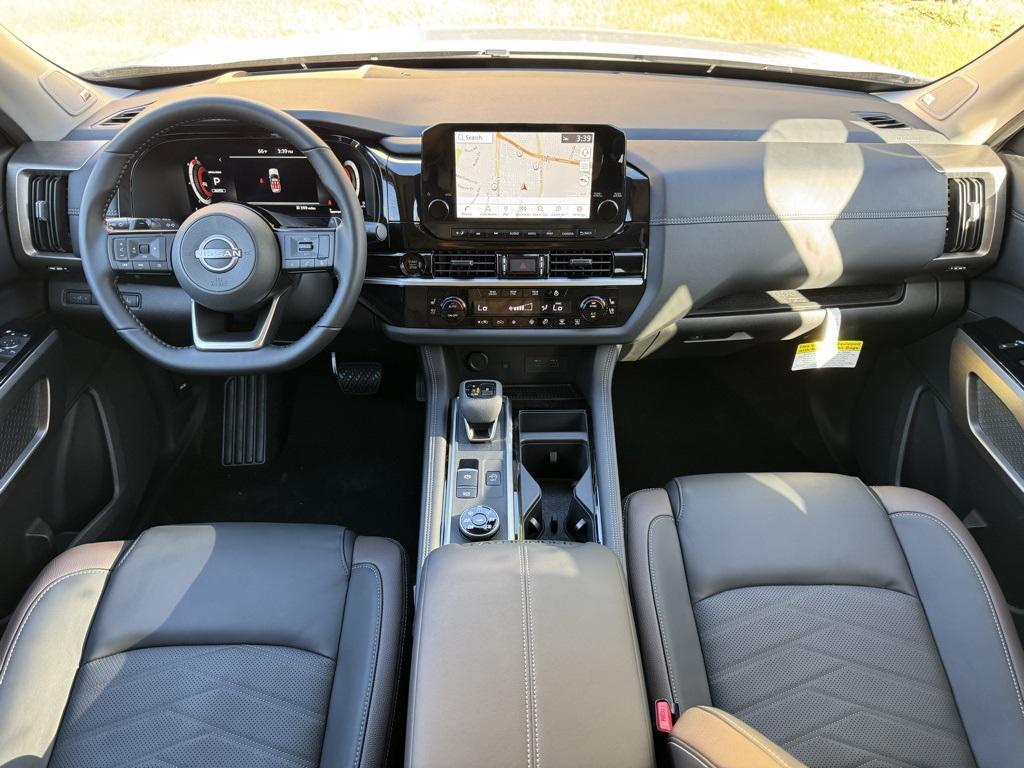 new 2025 Nissan Pathfinder car, priced at $47,410