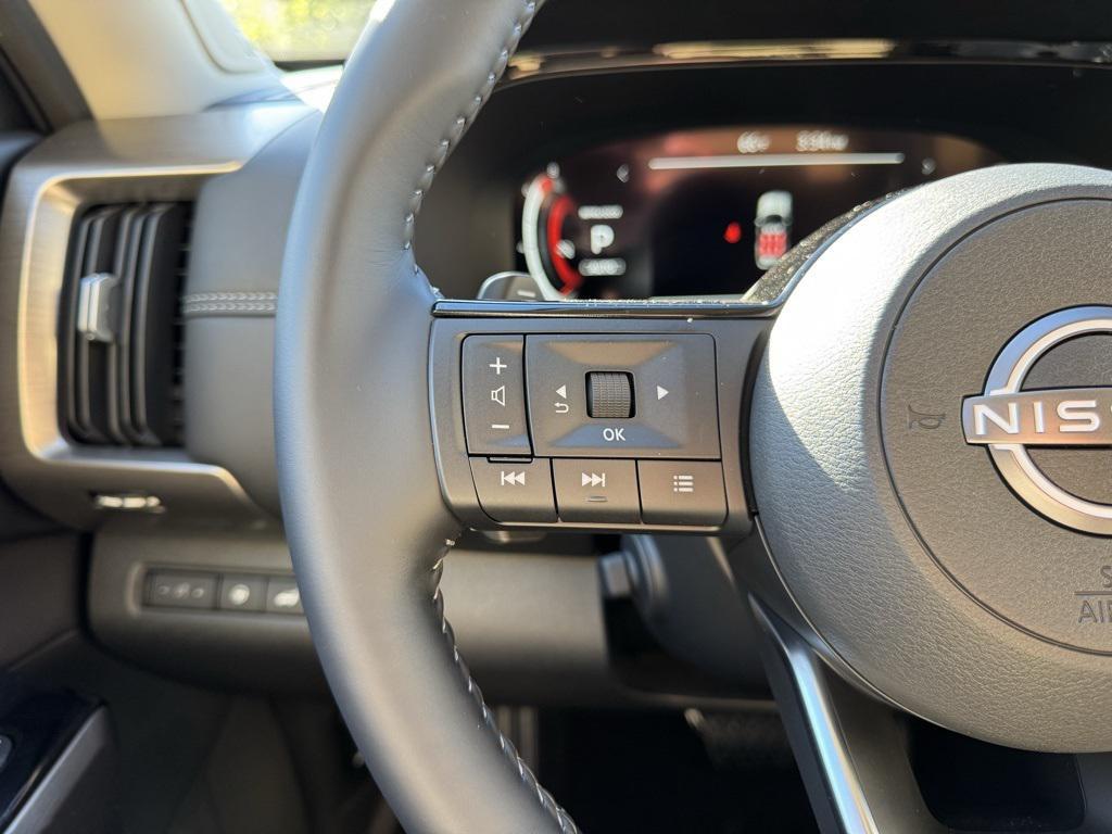new 2025 Nissan Pathfinder car, priced at $47,410