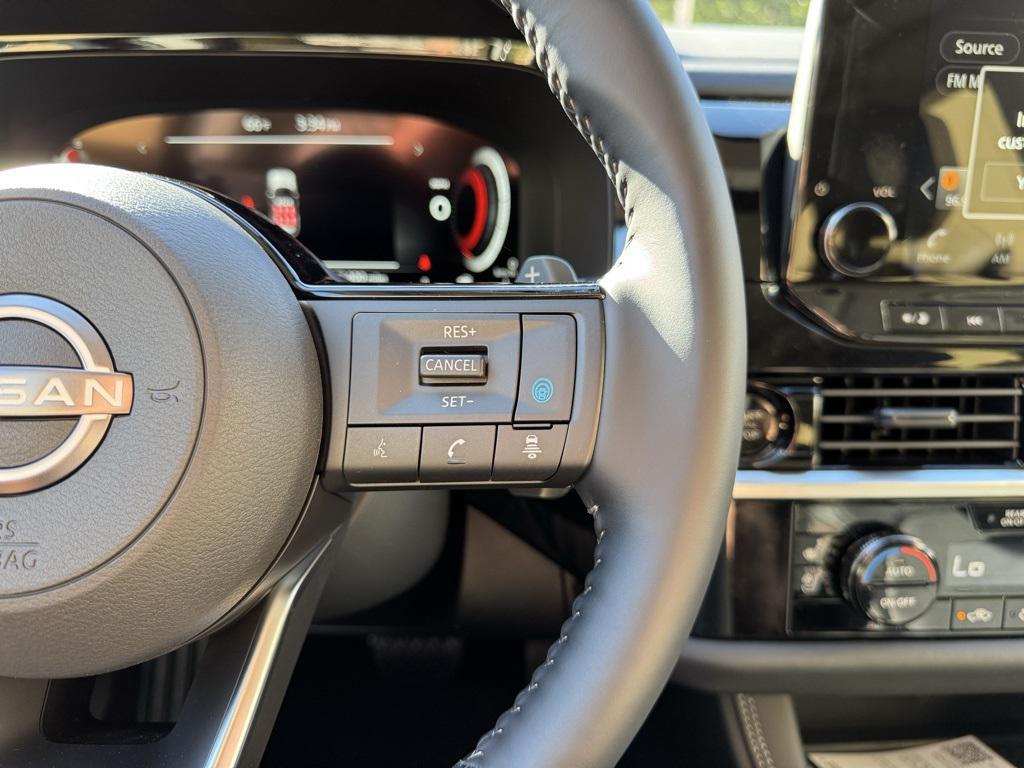 new 2025 Nissan Pathfinder car, priced at $47,410