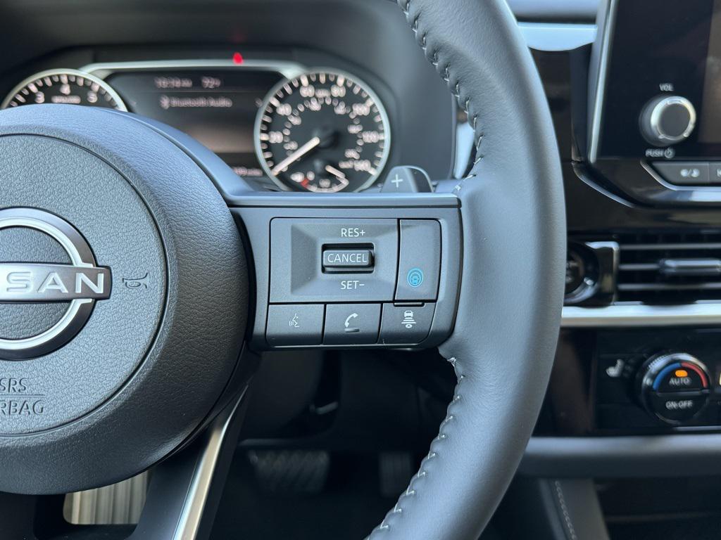 new 2025 Nissan Pathfinder car, priced at $41,028