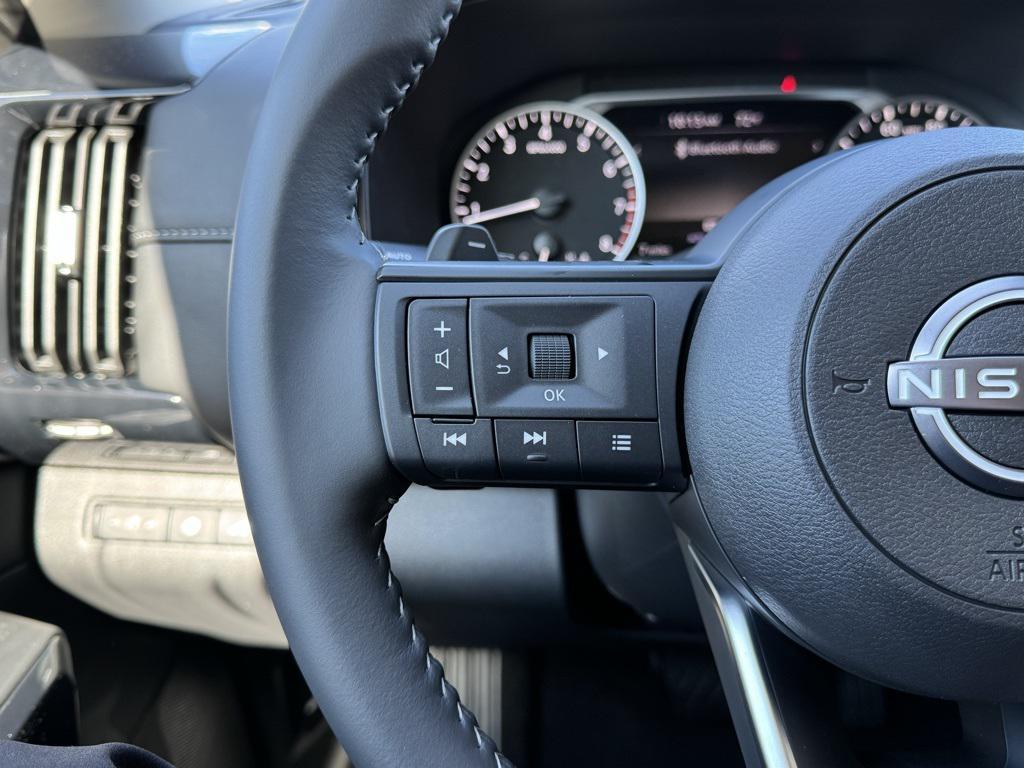 new 2025 Nissan Pathfinder car, priced at $41,028