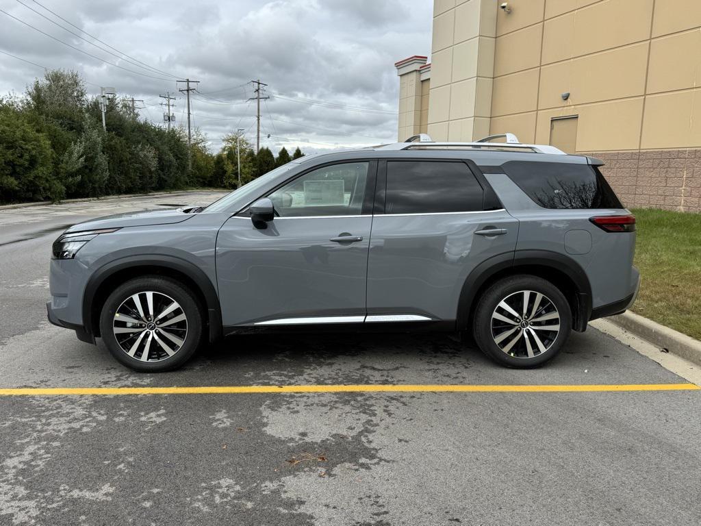 new 2025 Nissan Pathfinder car, priced at $49,795