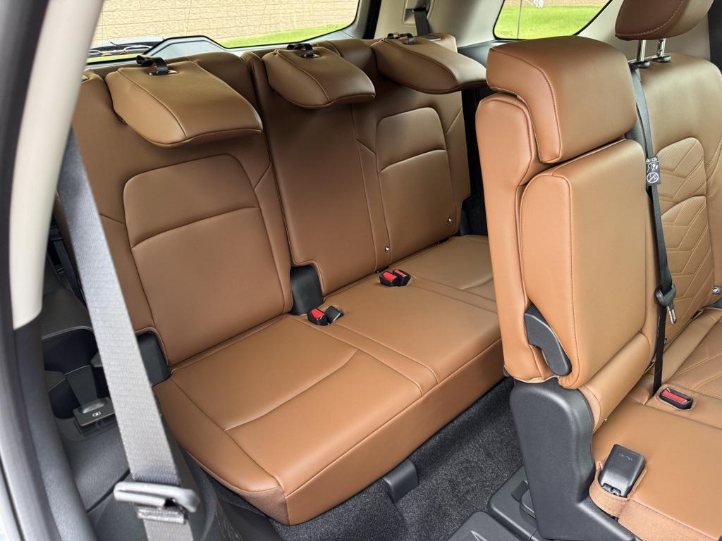 new 2025 Nissan Pathfinder car, priced at $49,795