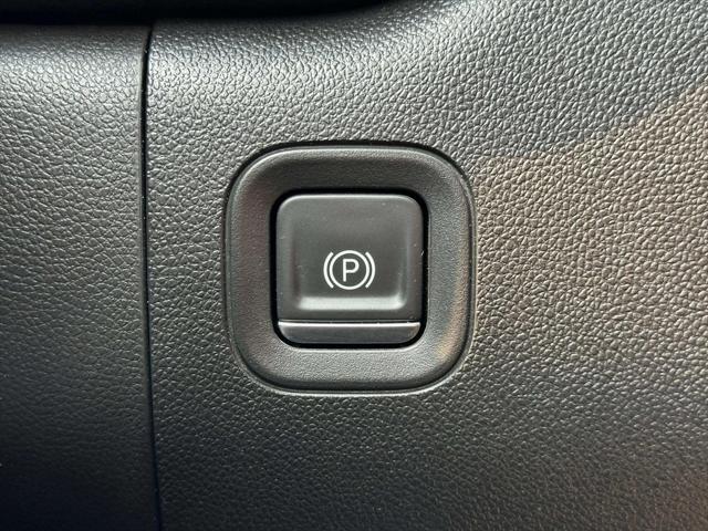 used 2021 GMC Sierra 1500 car, priced at $38,438