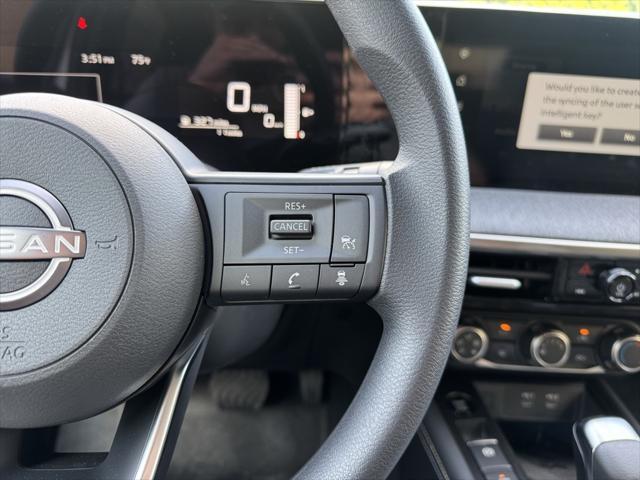 new 2025 Nissan Kicks car, priced at $26,976