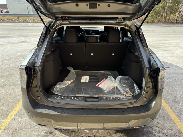 new 2025 Nissan Kicks car, priced at $29,981