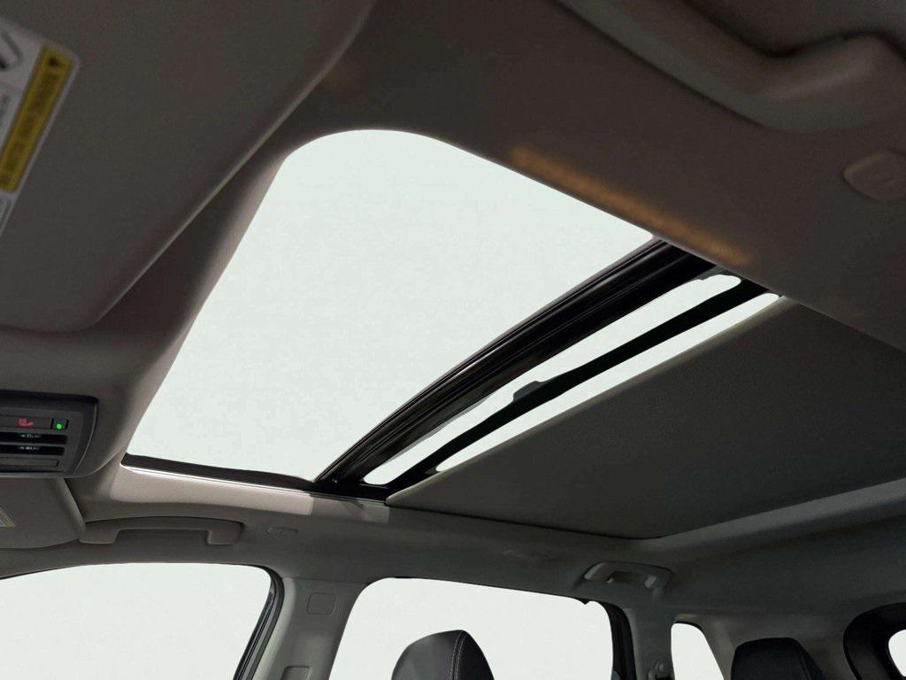 used 2022 Nissan Rogue car, priced at $30,929