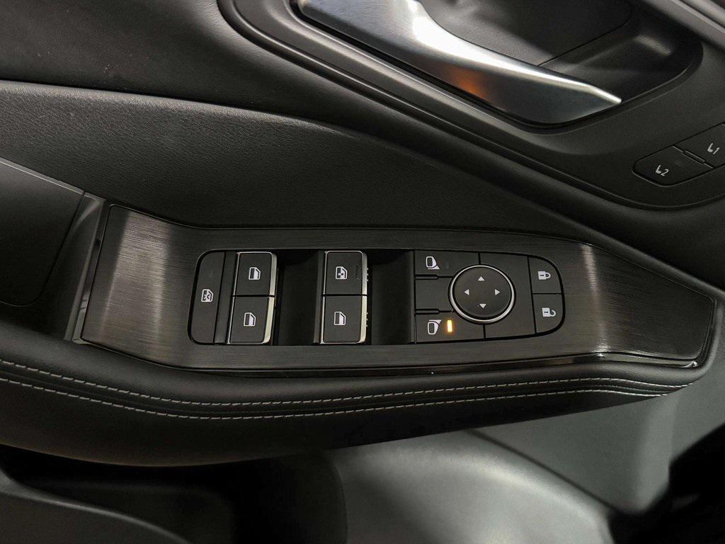 used 2022 Nissan Rogue car, priced at $30,929