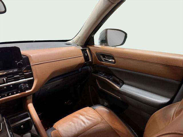 used 2022 Nissan Pathfinder car, priced at $32,755