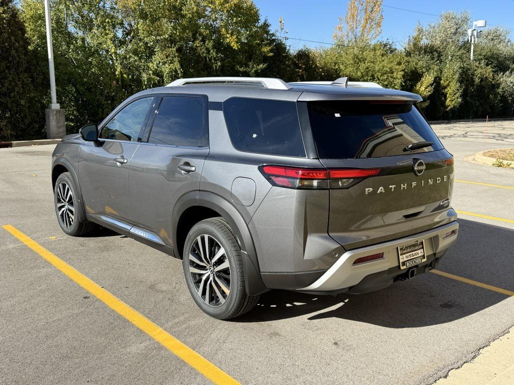 new 2025 Nissan Pathfinder car, priced at $44,985