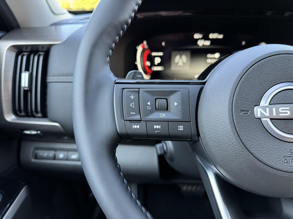 new 2025 Nissan Pathfinder car, priced at $51,595