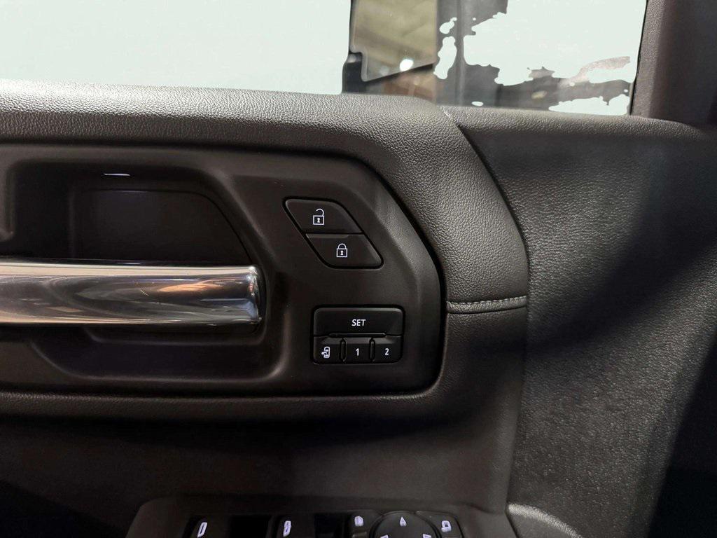 used 2022 Chevrolet Silverado 2500 car, priced at $54,286
