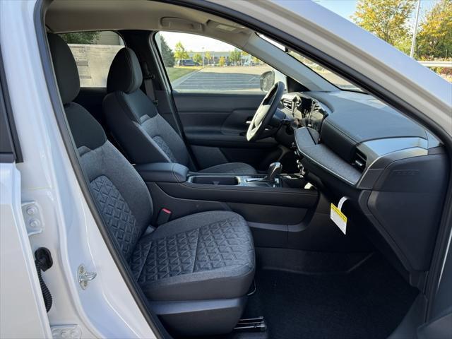 new 2025 Nissan Kicks car, priced at $26,620