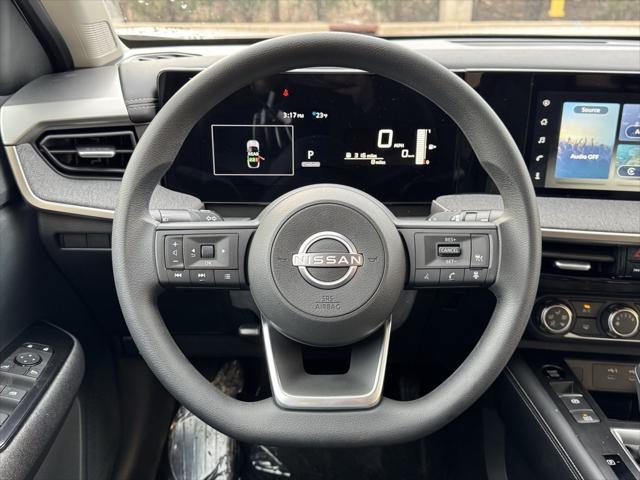 new 2025 Nissan Kicks car, priced at $26,106