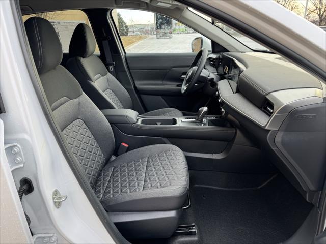 new 2025 Nissan Kicks car, priced at $26,106