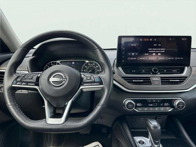used 2023 Nissan Altima car, priced at $25,832