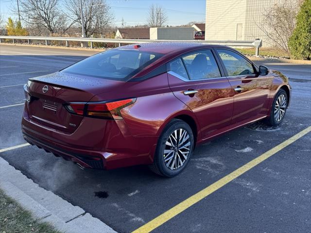 new 2025 Nissan Altima car, priced at $30,701