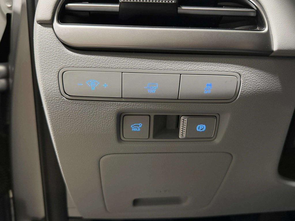 used 2024 Hyundai Palisade car, priced at $32,981