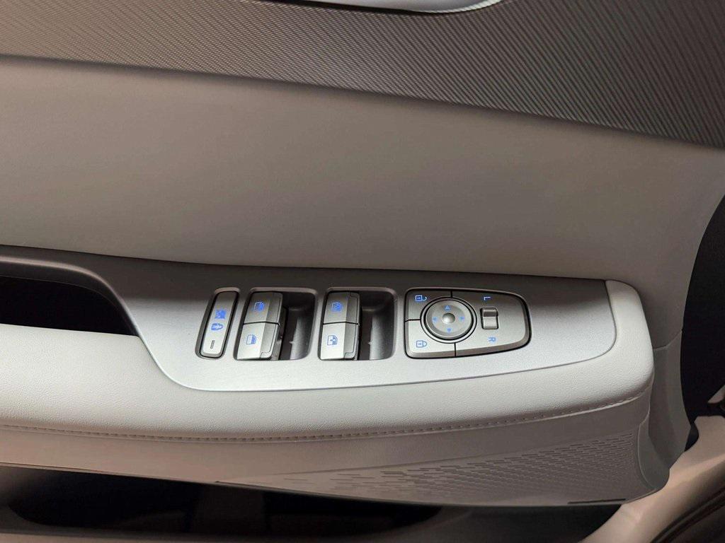 used 2024 Hyundai Palisade car, priced at $32,981