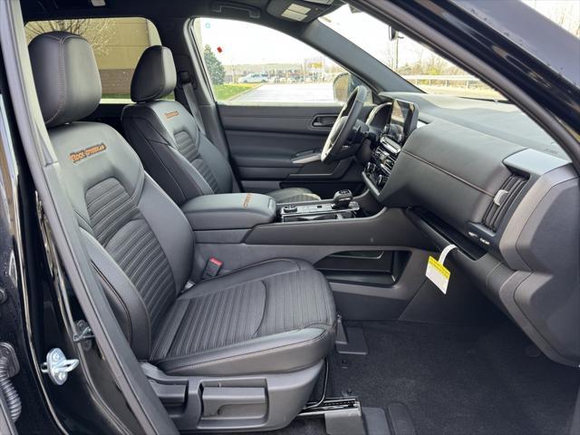 new 2025 Nissan Pathfinder car, priced at $43,359