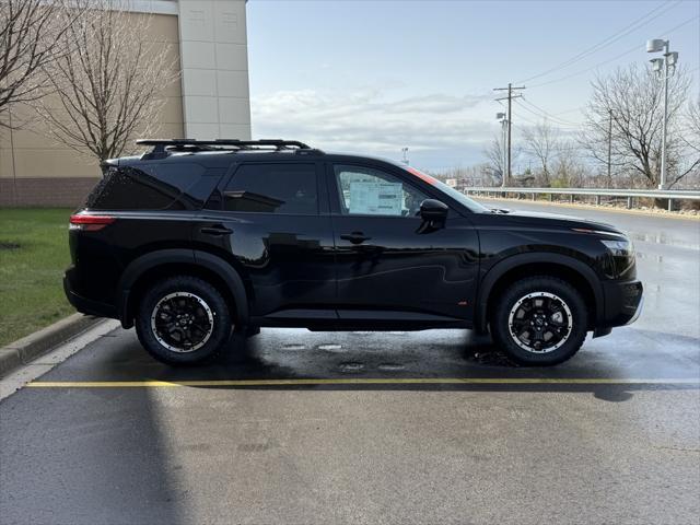 new 2025 Nissan Pathfinder car, priced at $43,359