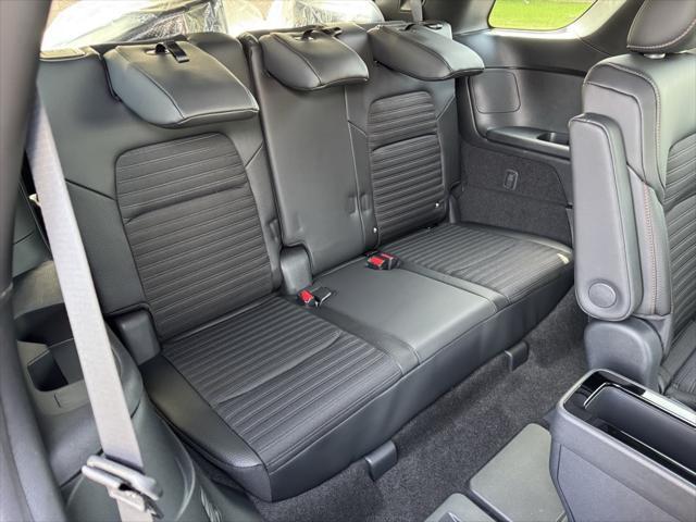 new 2025 Nissan Pathfinder car, priced at $43,359