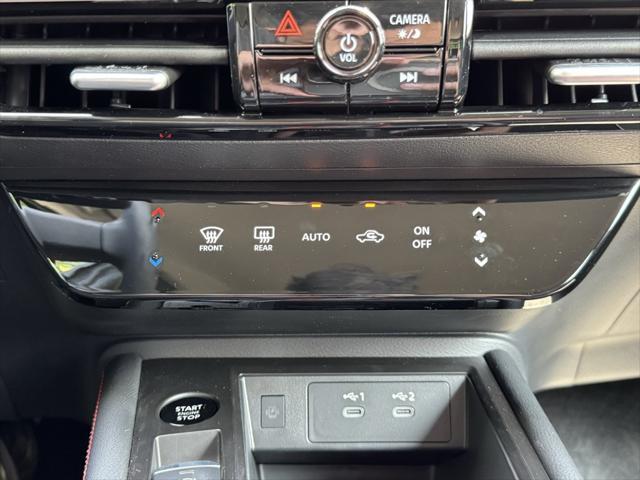 new 2025 Nissan Kicks car, priced at $27,813