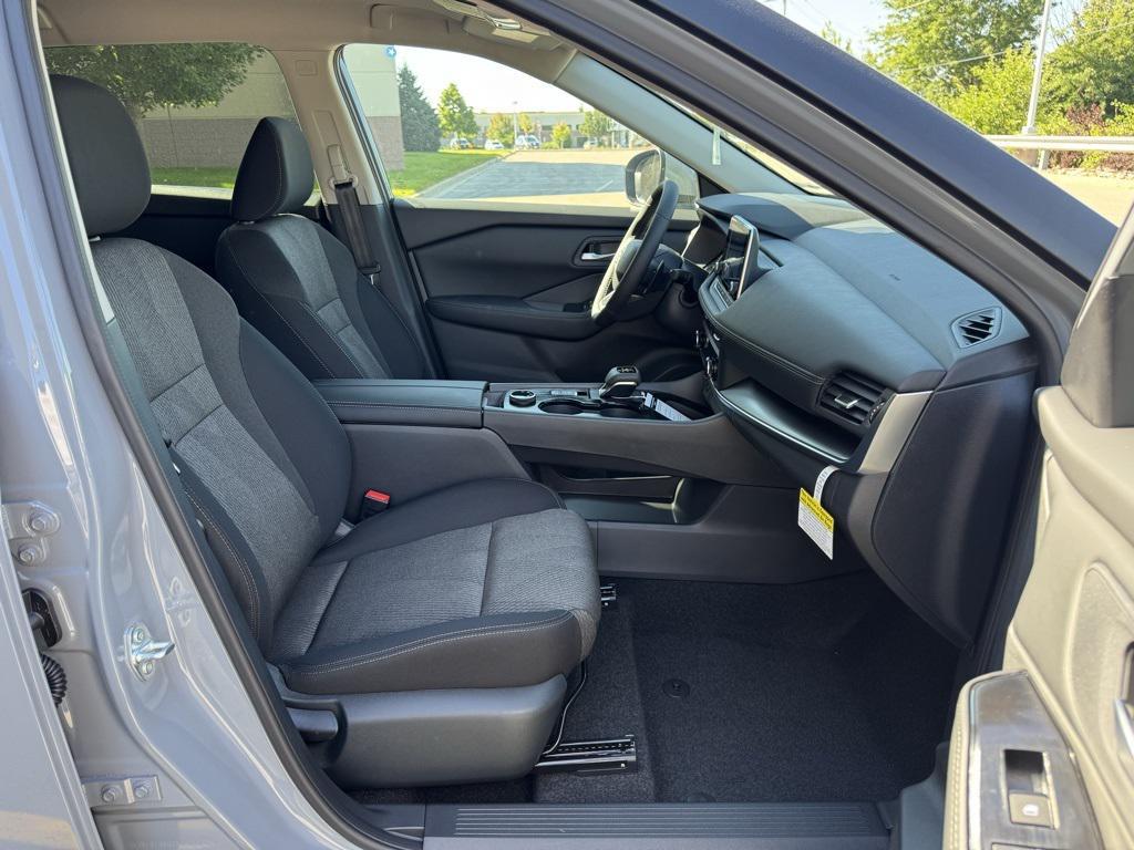 new 2026 Nissan Rogue car, priced at $33,095