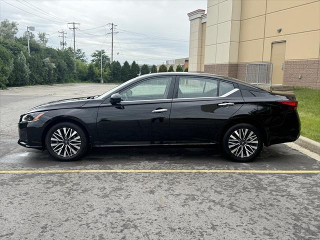 used 2023 Nissan Altima car, priced at $25,997