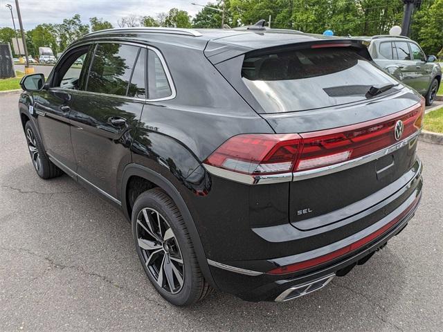 new 2024 Volkswagen Atlas Cross Sport car, priced at $53,985