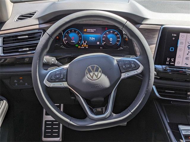 new 2024 Volkswagen Atlas car, priced at $56,085