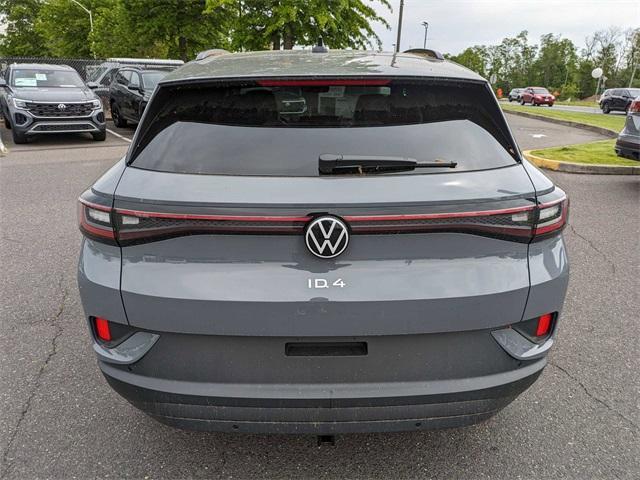 new 2024 Volkswagen ID.4 car, priced at $50,265