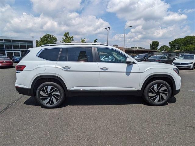 new 2024 Volkswagen Atlas car, priced at $52,701