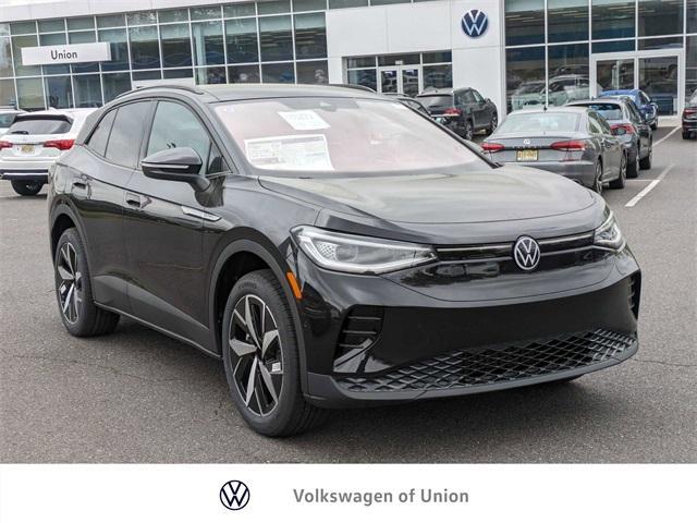 new 2024 Volkswagen ID.4 car, priced at $55,385