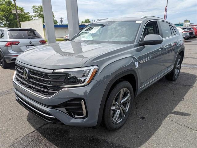 new 2024 Volkswagen Atlas Cross Sport car, priced at $51,820