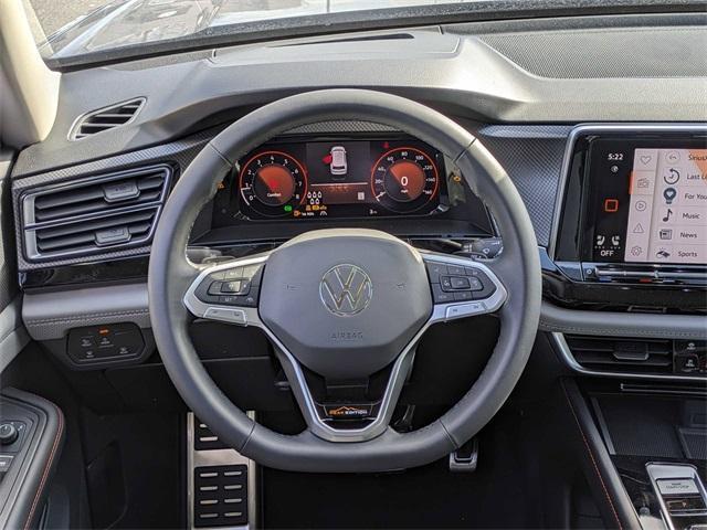 new 2024 Volkswagen Atlas car, priced at $54,020