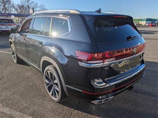 new 2024 Volkswagen Atlas car, priced at $55,404