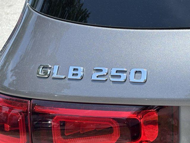 used 2021 Mercedes-Benz GLB 250 car, priced at $31,987