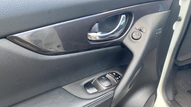 used 2019 Nissan Rogue car, priced at $15,494